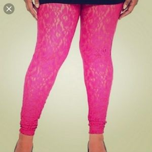 EUC TORRID HOT PINK LACE LEGGINGS  SZ 4X